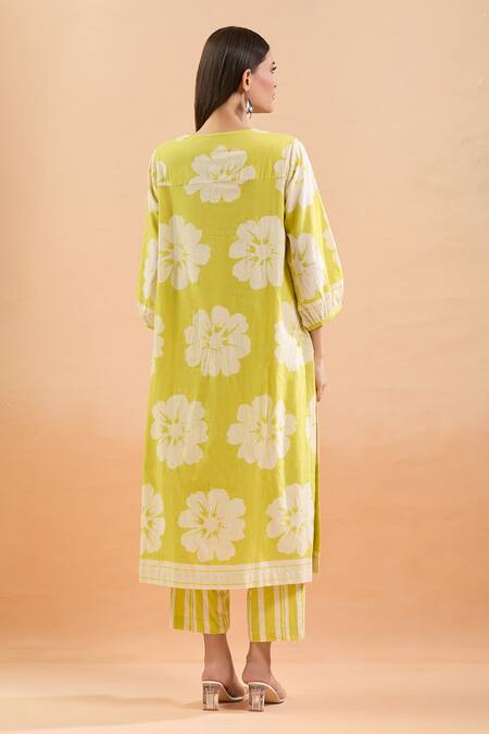 Shop Shivani Bhargava Yellow Handloom Cotton V-neck Floral Print Kurta Set at Aza Fashions Shop_Shivani Bhargava_Yellow Handloom Cotton V-neck Floral Print Kurta Set_at_Aza_Fashions