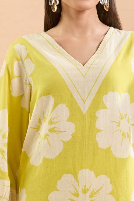 Shivani Bhargava Yellow Handloom Cotton V-neck Floral Print Kurta Set Online at Aza Fashions Shivani Bhargava_Yellow Handloom Cotton V-neck Floral Print Kurta Set_Online_at_Aza_Fashions