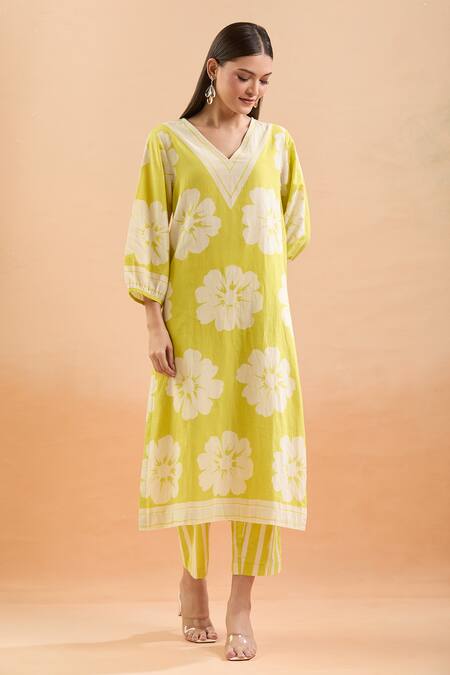 Shop Shivani Bhargava Yellow Handloom Cotton V-neck Floral Print Kurta Set Online at Aza Fashions Shop_Shivani Bhargava_Yellow Handloom Cotton V-neck Floral Print Kurta Set_Online_at_Aza_Fashions