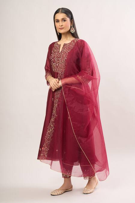 Asaga Maroon Chiffon Gota Patti, Mirrors, Zari, Embroidery Floral Vine Kurta Set Online at Aza Fashions Asaga_Maroon Chiffon Gota Patti, Mirrors, Zari, Embroidery Floral Vine Kurta Set_Online_at_Aza_Fashions