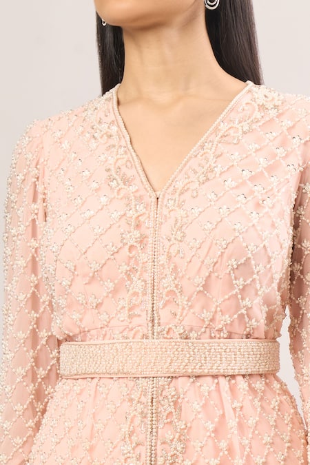 Buy_Studio22 By Pulkita Arora Bajaj_Peach Georgette Cut Work, Pearls V-neck Geometric Embroidered Gharara Set _Online_at_Aza_Fashions