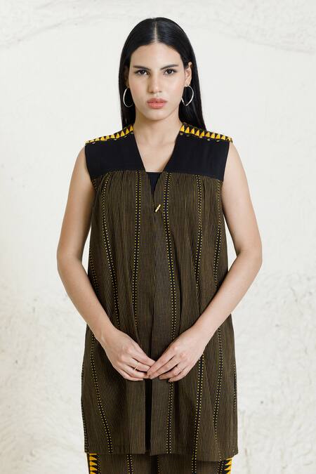 Shop_Orcr_Black Cotton Sequins V-neck Striped Jacket Kurta Set _Online_at_Aza_Fashions