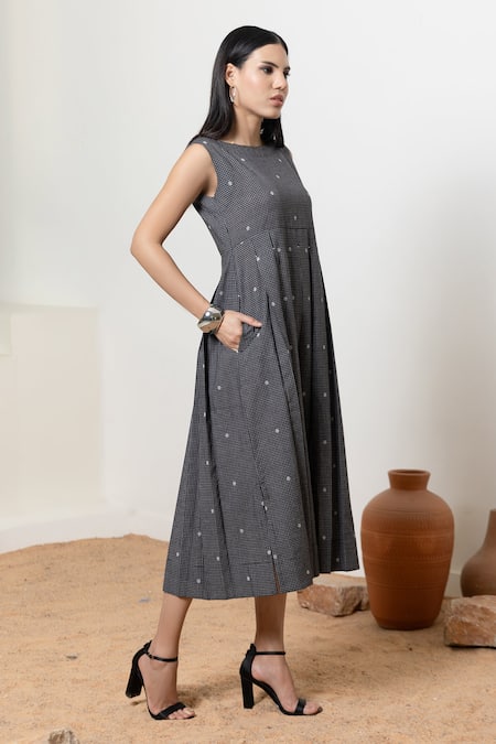 Orcr_Black Cotton Beads Round Neck Checkered Detail Midi Dress _at_Aza_Fashions