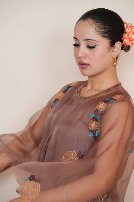 Buy Jyoti Bansal Brown Organza, Cotton Applique, Pom-poms Round Neck Rose Sheer Kurta Pant Set Buy_Jyoti Bansal_Brown Organza, Cotton Applique, Pom-poms Round Neck Rose Sheer Kurta Pant Set