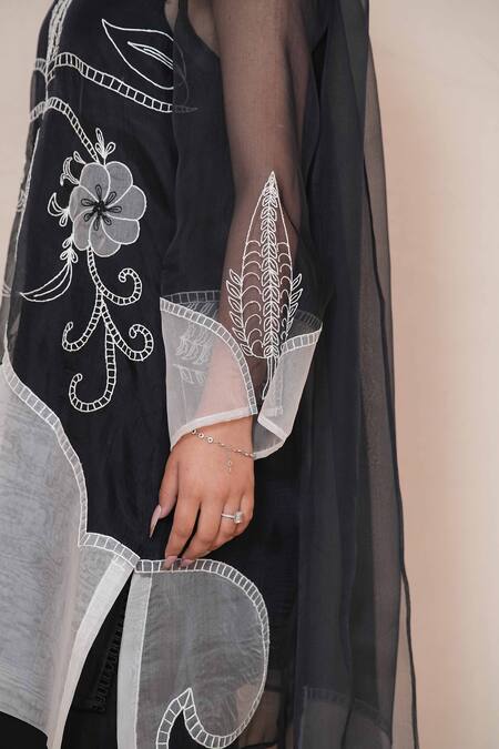 Shop_Jyoti Bansal_Black Organza, Cotton, Linen Applique, Embroidery Floral Color Block Kurta Set _Online_at_Aza_Fashions
