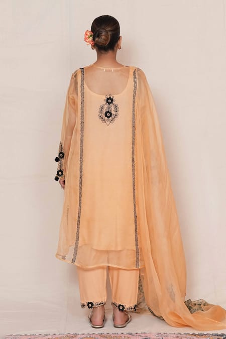 Jyoti Bansal Floral Vine Dori Embroidered Kurta Set 