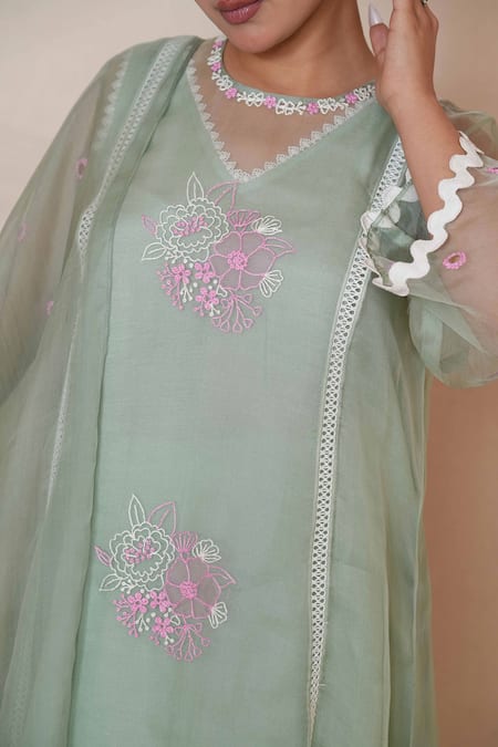Jyoti Bansal Mint Green Floral Applique Kurta Set 