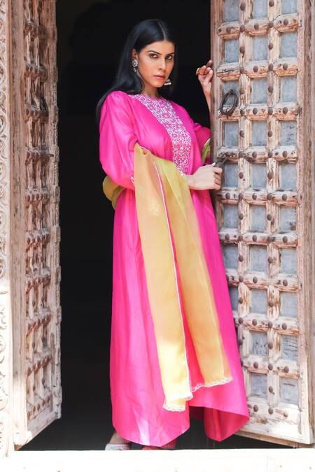 Buy Brahmand By Vertika Kalra Pink Silk, Organza Embroidery Round Neck Pita Kasab Kurta Set Online at Aza Fashions Buy_Brahmand By Vertika Kalra_Pink Silk, Organza Embroidery Round Neck Pita Kasab Kurta Set _Online_at_Aza_Fashions