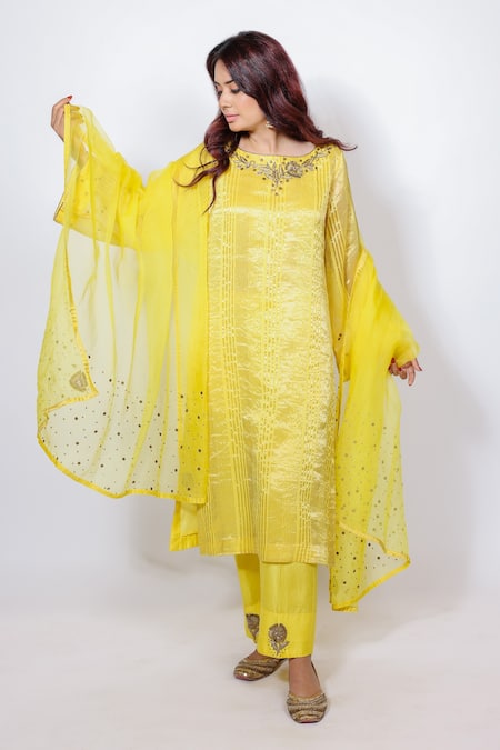Brahmand By Vertika Kalra Yellow Chanderi Sequins, Embroidery Round Neck Floral Kurta Set at Aza Fashions Brahmand By Vertika Kalra_Yellow Chanderi Sequins, Embroidery Round Neck Floral Kurta Set _at_Aza_Fashions