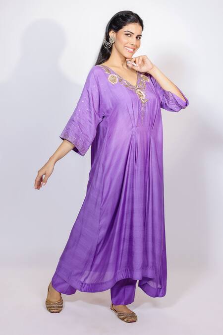 Buy_Brahmand By Vertika Kalra_Purple Muslin Embroidery V-neck Floral Kaftan And Pant Set _Online_at_Aza_Fashions