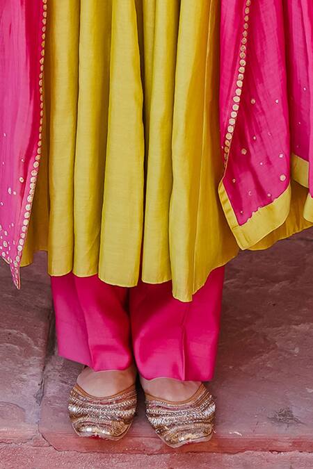 Shop_Brahmand By Vertika Kalra_Green Chanderi Embroidery, Sequins Round Neck Kacha Aam Panelled Anarkali Set _Online_at_Aza_Fashions