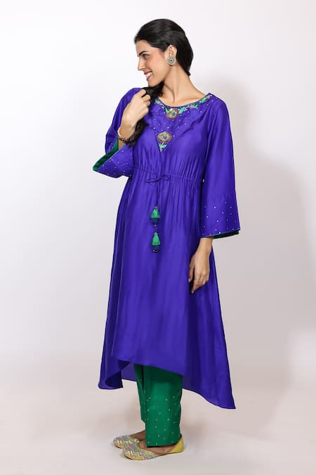 Buy_Brahmand By Vertika Kalra_Purple Silk Sequins, Embroidery Round Neck Floral Kurta Set _Online_at_Aza_Fashions