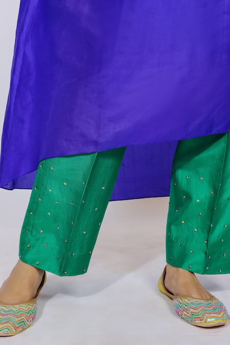 Brahmand By Vertika Kalra_Purple Silk Sequins, Embroidery Round Neck Floral Kurta Set _at_Aza_Fashions