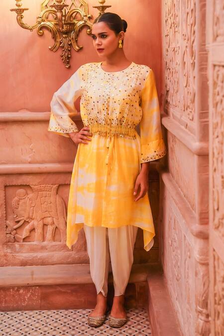 Buy_Brahmand By Vertika Kalra_Yellow Chanderi Beads, Mirrors Embroidered Asymmetric Kurta And Dhoti Pant Set 