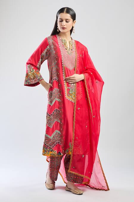 Shop Debyani + CO Red Embroidery, Sequins, Beads V-neck Floral A-line Kurta Set Online at Aza Fashions Shop_Debyani + CO_Red Embroidery, Sequins, Beads V-neck Floral A-line Kurta Set _Online_at_Aza_Fashions