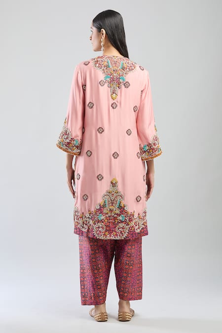 Shop Debyani + CO Pink Cotton, Chiffon Embroidery, Sequins, Beads Split V-neck Floral Kurta Set at Aza Fashions Shop_Debyani + CO_Pink Cotton, Chiffon Embroidery, Sequins, Beads Split V-neck Floral Kurta Set _at_Aza_Fashions
