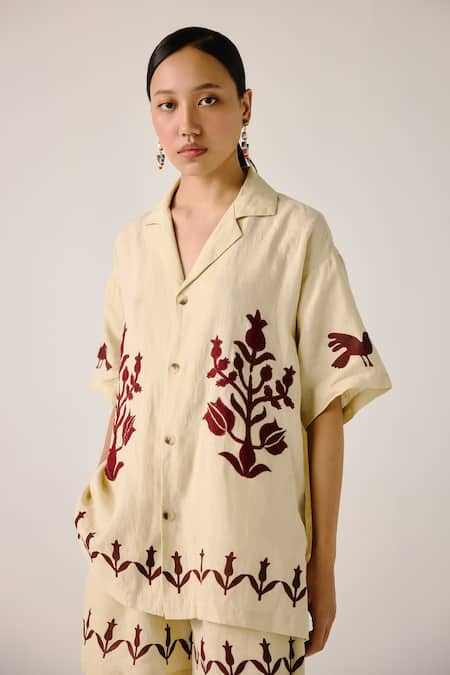 Buy_Cord_Ivory Linen Embroidery, Applique Collared Bird Block Print Shirt And Shorts Set 