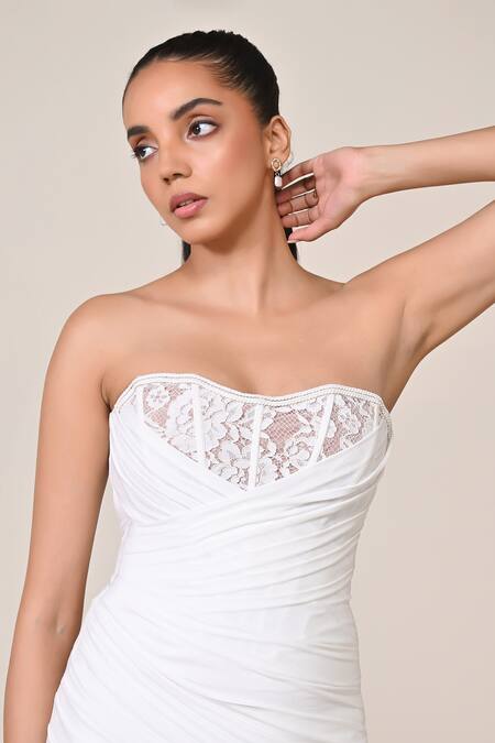 Shop_S&N By Shantnu Nikhil_White Jersey, Spandex Embroidery Sweetheart Neck Floral Applique Corset Dress_Online_at_Aza_Fashions