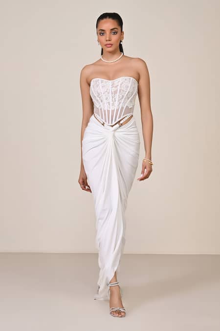 Shop_S&N By Shantnu Nikhil_Off White Net Embroidery Sweetheart Neck Floral Lace Corset Top_Online_at_Aza_Fashions