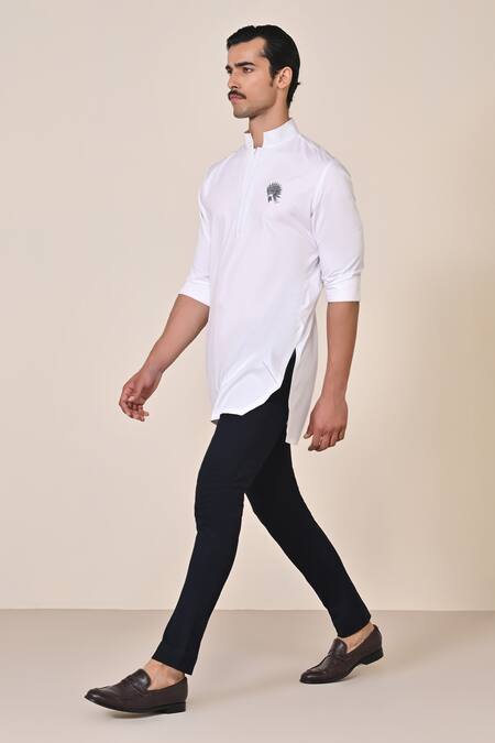 S&N By Shantnu Nikhil_Off White Bamboo Embroidery Thread Placement Kurta_Online_at_Aza_Fashions