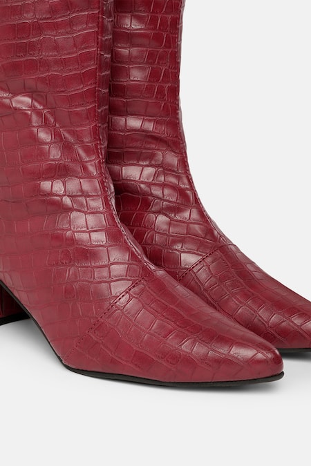 Zori World Maroon Croc Textured Boots at Aza Fashions Zori World_Maroon Croc Textured Boots _at_Aza_Fashions