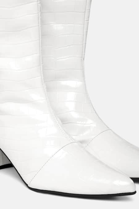 Zori World_White Croc Textured Designer Boots _at_Aza_Fashions