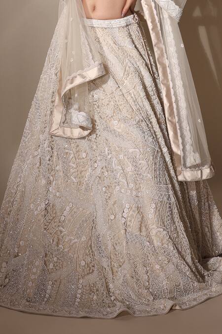 Buy_Mehar_Ivory Net Pearls, Sequins Plunge Neck Geometric Embroidered Lehenga Set 
