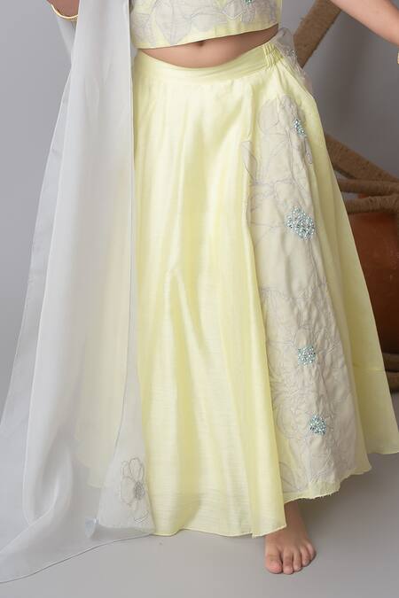 MI Dulce AN'YA_Yellow Chanderi, Organza, Cotton Embroidery, Floral Applique Lehenga Set _at_Aza_Fashions