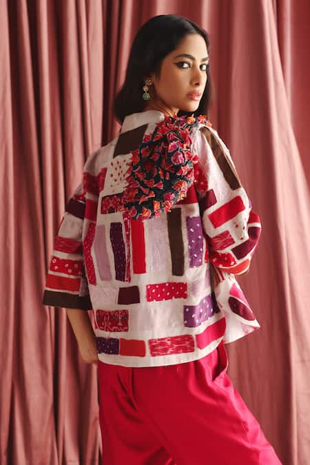 Shop Twenty Nine Red Cotton Collared Bandhani And Patola Patchwork Jacket at Aza Fashions Shop_Twenty Nine_Red Cotton Collared Bandhani And Patola Patchwork Jacket _at_Aza_Fashions