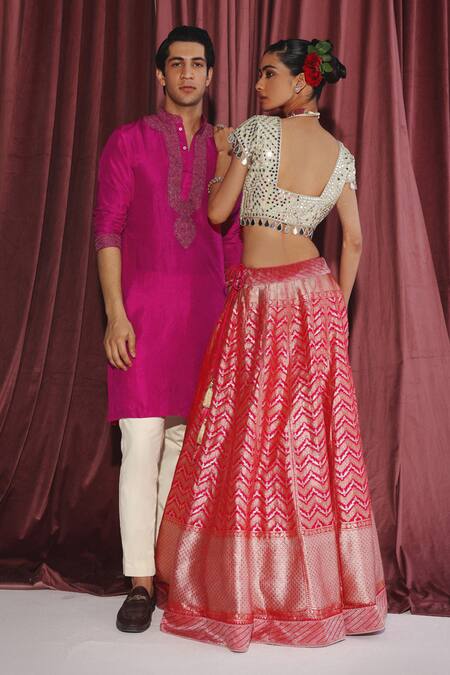 Twenty Nine Pink Brocade Chevron Woven Lehenga Online at Aza Fashions Twenty Nine_Pink Brocade Chevron Woven Lehenga _Online_at_Aza_Fashions