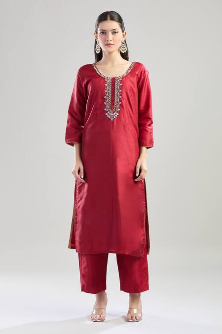 Buy_Samyukta Singhania_Maroon Silk, Chiffon Sequins, Beads Round Neck Dabka Embroidered Kurta Pant Set _Online_at_Aza_Fashions