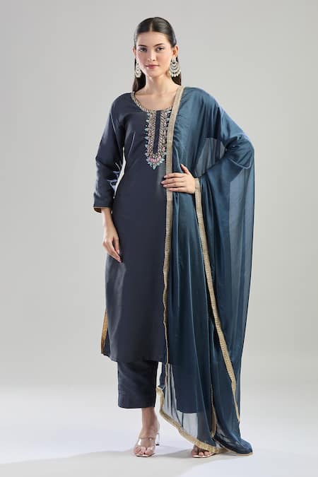 Samyukta Singhania Gray Silk, Chiffon Sequins, Beads Round Neck Dabka Embroidered Kurta Pant Set Online at Aza Fashions Samyukta Singhania_Gray Silk, Chiffon Sequins, Beads Round Neck Dabka Embroidered Kurta Pant Set _Online_at_Aza_Fashions