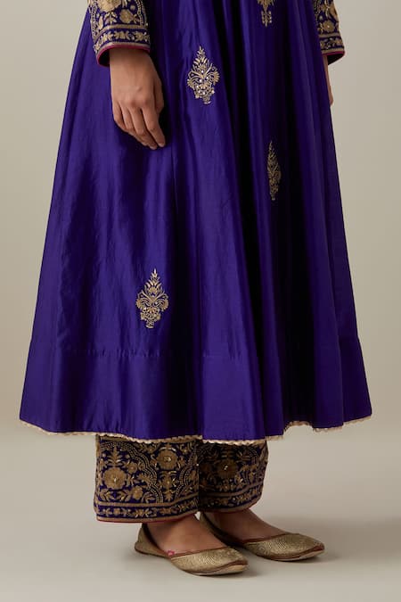 Ikshita Choudhary Blue Chanderi Silk, Tissue, Organza Embroidery, Lace Round Floral Anarkali Set Online at Aza Fashions Ikshita Choudhary_Blue Chanderi Silk, Tissue, Organza Embroidery, Lace Round Floral Anarkali Set _Online_at_Aza_Fashions