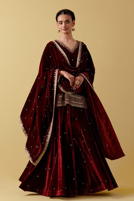 Buy_Ikshita Choudhary_Maroon Velvet Cut Work, Sequins, Beads Floral Embroidered Kurta Sharara Set _Online_at_Aza_Fashions