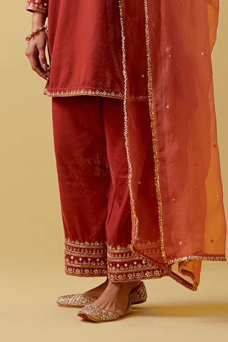 Ikshita Choudhary Peach Velvet, Organza Embroidery, Sequins, Cut Work, Beads Round Kurta Pant Set at Aza Fashions Ikshita Choudhary_Peach Velvet, Organza Embroidery, Sequins, Cut Work, Beads Round Kurta Pant Set _at_Aza_Fashions