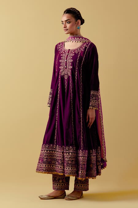 Buy Ikshita Choudhary Purple Velvet, Organza, Cotton Sequins, Beads, Cut Work, Embroidery Anarkali Set Online at Aza Fashions Buy_Ikshita Choudhary_Purple Velvet, Organza, Cotton Sequins, Beads, Cut Work, Embroidery Anarkali Set _Online_at_Aza_Fashions