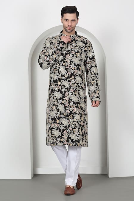 Buy Aham-Vayam Black Cotton Sequins, Embroidery Floral Kurta Set Online at Aza Fashions Buy_Aham-Vayam_Black Cotton Sequins, Embroidery Floral Kurta Set _Online_at_Aza_Fashions