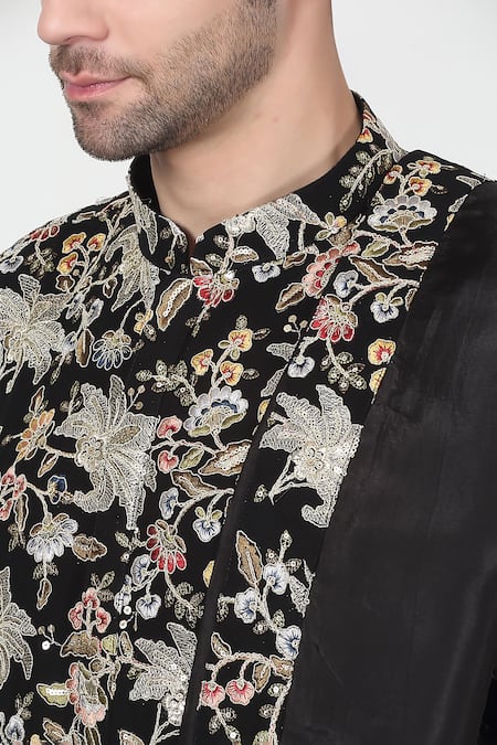 Shop Aham-Vayam Black Cotton Sequins, Embroidery Floral Kurta Set Online at Aza Fashions Shop_Aham-Vayam_Black Cotton Sequins, Embroidery Floral Kurta Set _Online_at_Aza_Fashions