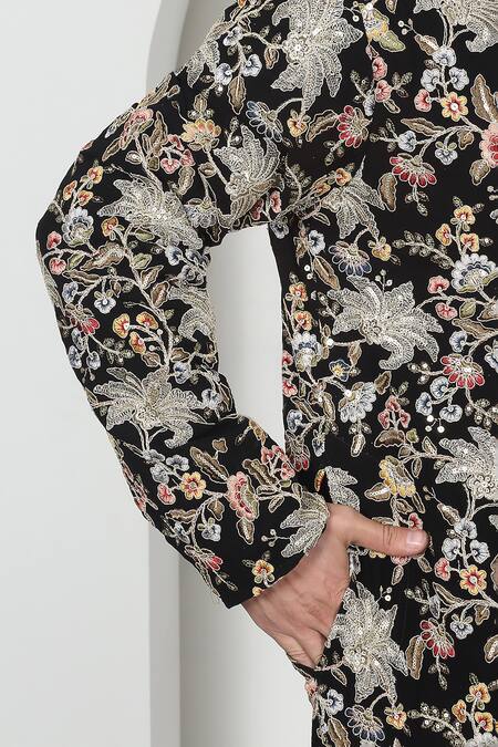 Buy Aham-Vayam Black Cotton Sequins, Embroidery Floral Kurta Set Buy_Aham-Vayam_Black Cotton Sequins, Embroidery Floral Kurta Set