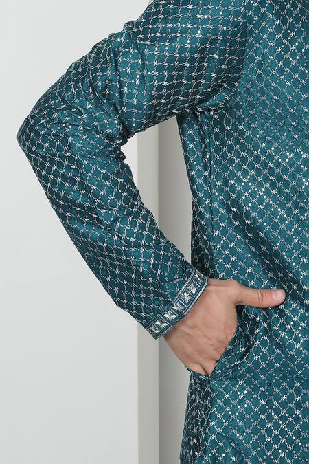 Shop_Aham-Vayam_Green Cotton Sequins, Embroidery Jaal Kurta Set _Online_at_Aza_Fashions