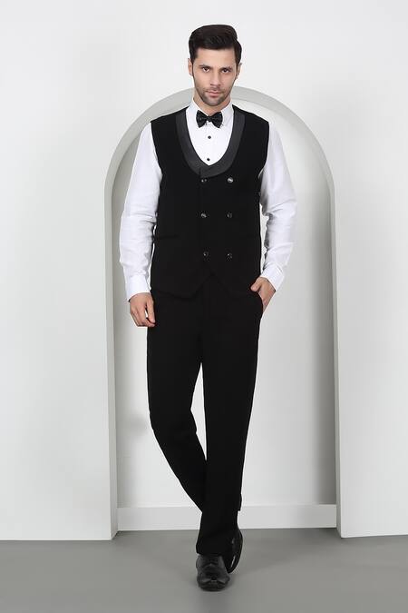 Buy Aham-Vayam Black Cotton Beads, Cut Work, Embroidery Floral Tuxedo Set Buy_Aham-Vayam_Black Cotton Beads, Cut Work, Embroidery Floral Tuxedo Set