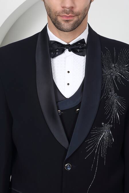 Buy_Aham-Vayam_Navy Cotton Beads, Cut Work Embroidered Tuxedo Set 