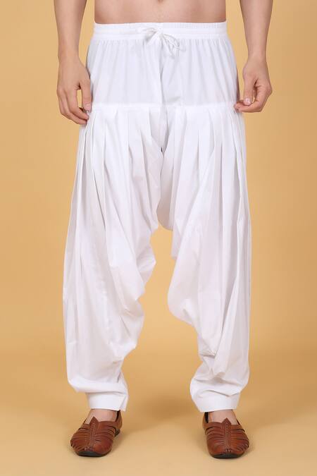 Aham-Vayam_White Cotton Mirrors, Embroidery Work Kurta Set _Online_at_Aza_Fashions