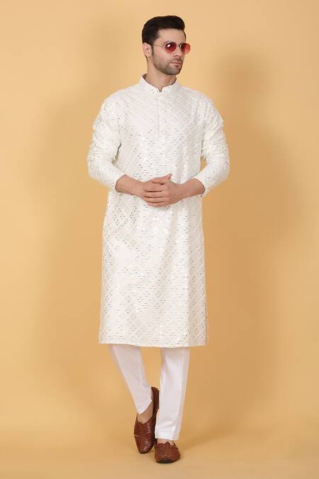 Buy_Aham-Vayam_White Cotton Mirrors, Embroidery Barfi Work Kurta Set 