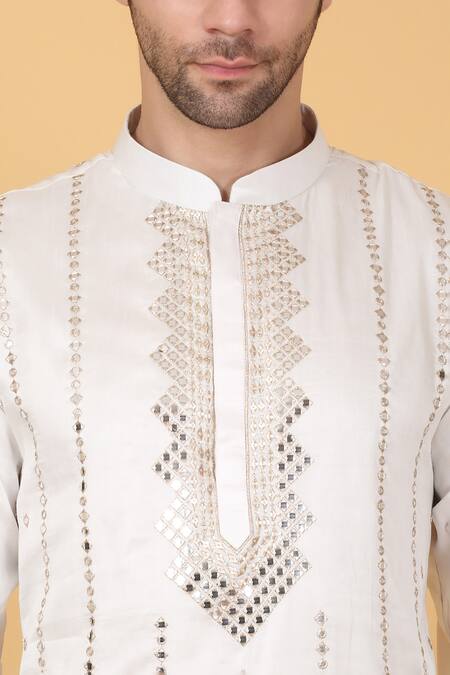 Buy_Aham-Vayam_White Cotton Mirrors, Embroidery Kurta Set _Online_at_Aza_Fashions
