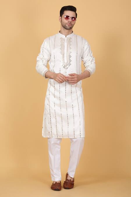 Shop_Aham-Vayam_White Cotton Mirrors, Embroidery Kurta Set 