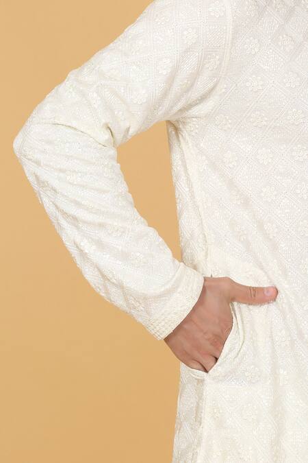 Buy_Aham-Vayam_Cream Cotton Sequins, Embroidery Floral Kurta Set _Online_at_Aza_Fashions
