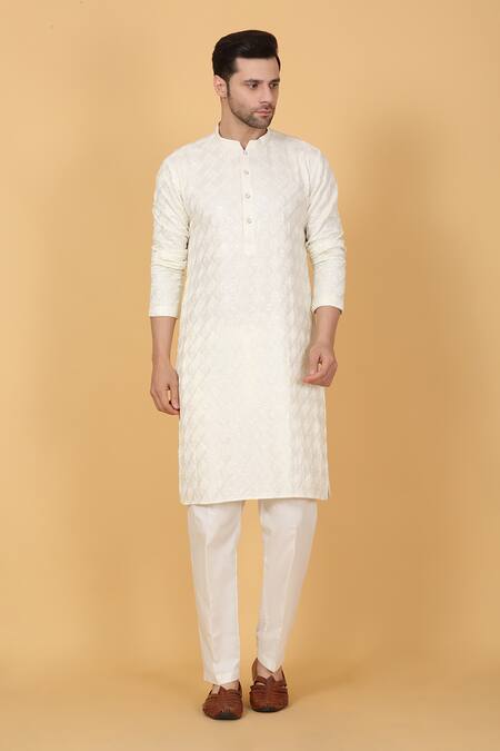 Buy_Aham-Vayam_Cream Cotton Sequins, Embroidery Floral Kurta Set 