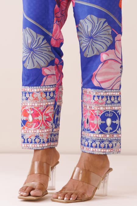 Shop_Kisakshi Jaipur_Blue Crepe, Organza, Chiffon Beads, Stones, Embroidery Floral Kurta Pant Set _Online_at_Aza_Fashions