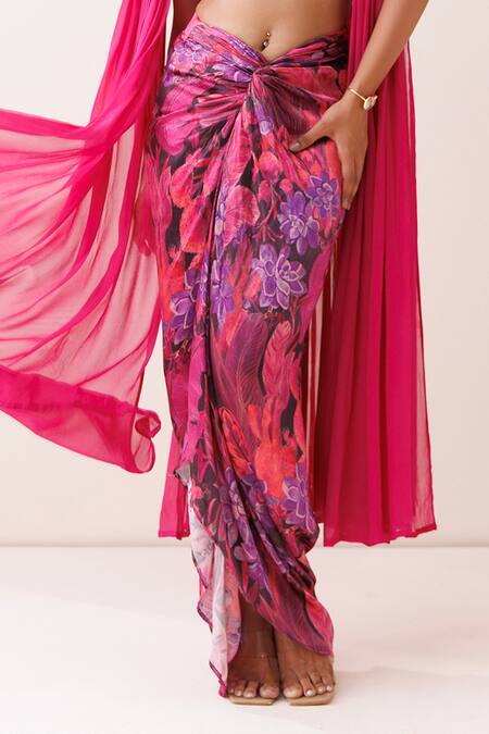 Kisakshi Jaipur_Pink Georgette, Chanderi Beads, Pearls Embellished Cape And Bustier Skirt Set _at_Aza_Fashions